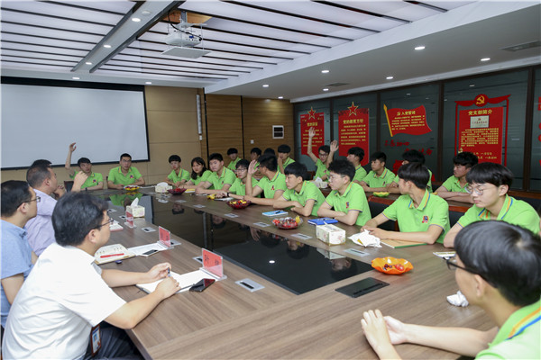 最美不過初相見！——南京新華2019年秋季新生見面會