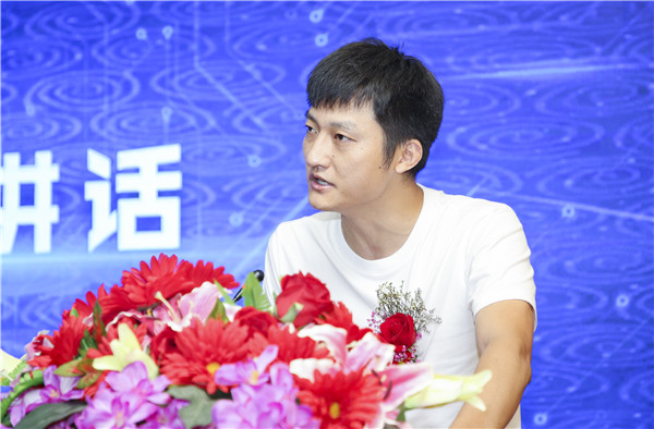熱烈祝賀電子商務(wù)（全網(wǎng)新媒體)<a href=http://njxh.cn target=_blank class=infotextkey>專業(yè)</a>升級(jí)發(fā)布會(huì)暨新華淘寶大學(xué)青橙計(jì)劃啟動(dòng)儀式圓滿落幕！