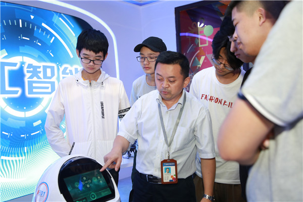 2019年智能行業(yè)的前景好么？