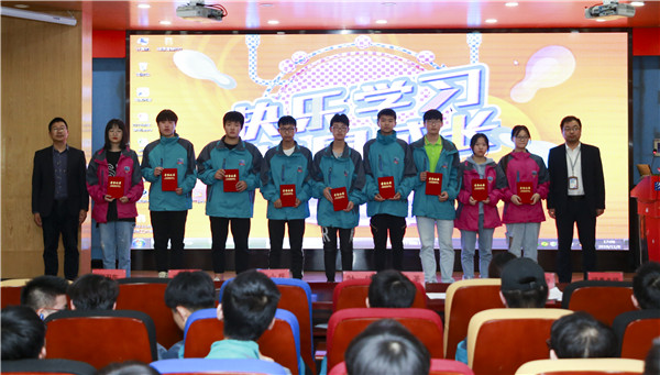 2019秋季新生階段課程結(jié)課答辯分享會(huì)圓滿落幕！