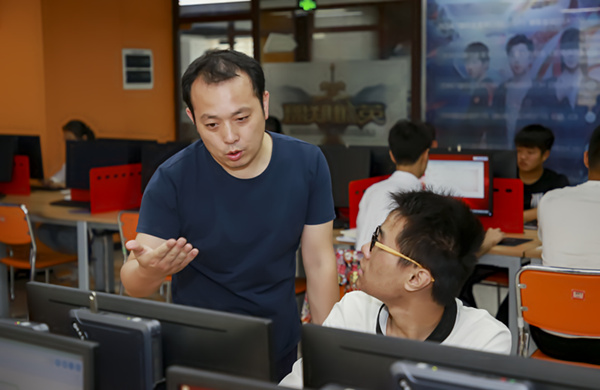 如何看待電商<a href=http://njxh.cn target=_blank class=infotextkey>專業(yè)</a>的發(fā)展前景？
