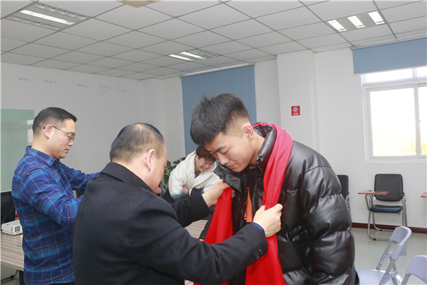 暖心回訪求職企業(yè)，心系學(xué)子服務(wù)終身!