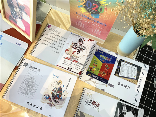 教學(xué)成果展示周，學(xué)子答辯各顯神通