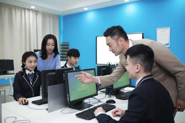 如果初<a href=http://njxh.cn target=_blank class=infotextkey>高中</a>畢業(yè)考不上怎么辦，別放棄，你還有這條路上可走
