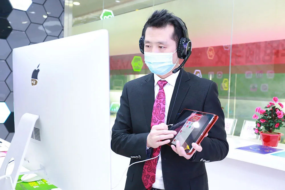 人人出彩 技能強國，新華邀你體驗工匠精神