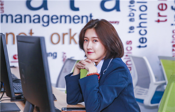 女生學什么<a href=http://njxh.cn target=_blank class=infotextkey>專業(yè)</a>好？女生最吃香的幾大<a href=http://njxh.cn target=_blank class=infotextkey>專業(yè)</a>