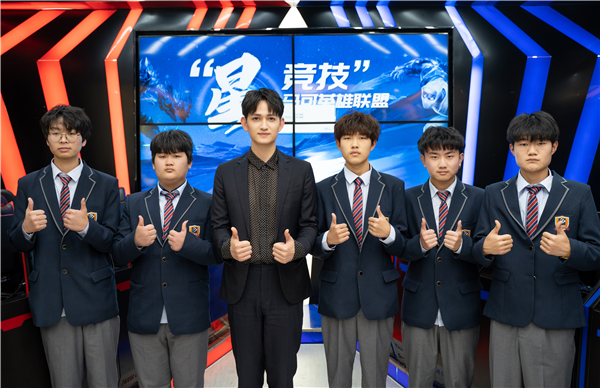馬可來(lái)新華重拾校園生活，青春“競(jìng)”是精彩！