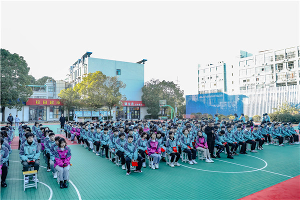 知行合一，榜樣力量 —南京新華2021年度學(xué)生工作總結(jié)暨表彰大會圓滿落幕！