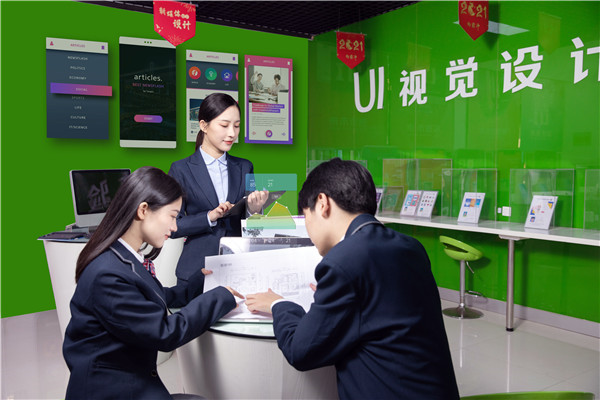 初二輟學(xué)的孩子適合干什么？