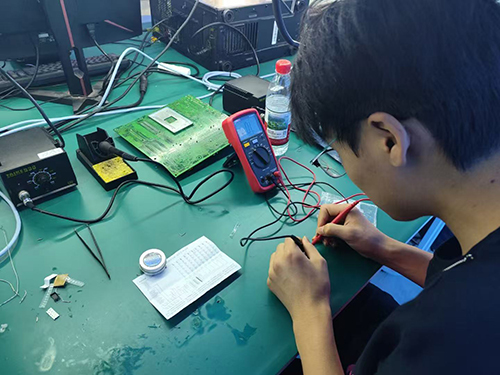 16歲不想上學(xué)怎么辦 16歲不想上學(xué)怎么辦