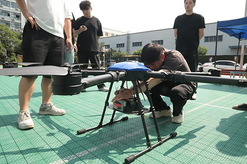 <a href=http://njxh.cn target=_blank class=infotextkey>高中</a>輟學(xué)出來學(xué)什么技能好？