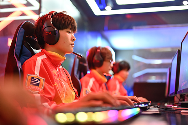 南京電競學(xué)校錄取條件詳解